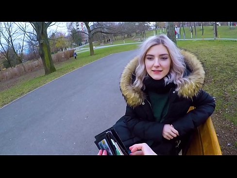 ❤️ Proguta vruću spermu stranca za novac - popuši u parku Eva Elfie ❤️ Porno kod nas hr.liporno.ru ﹏